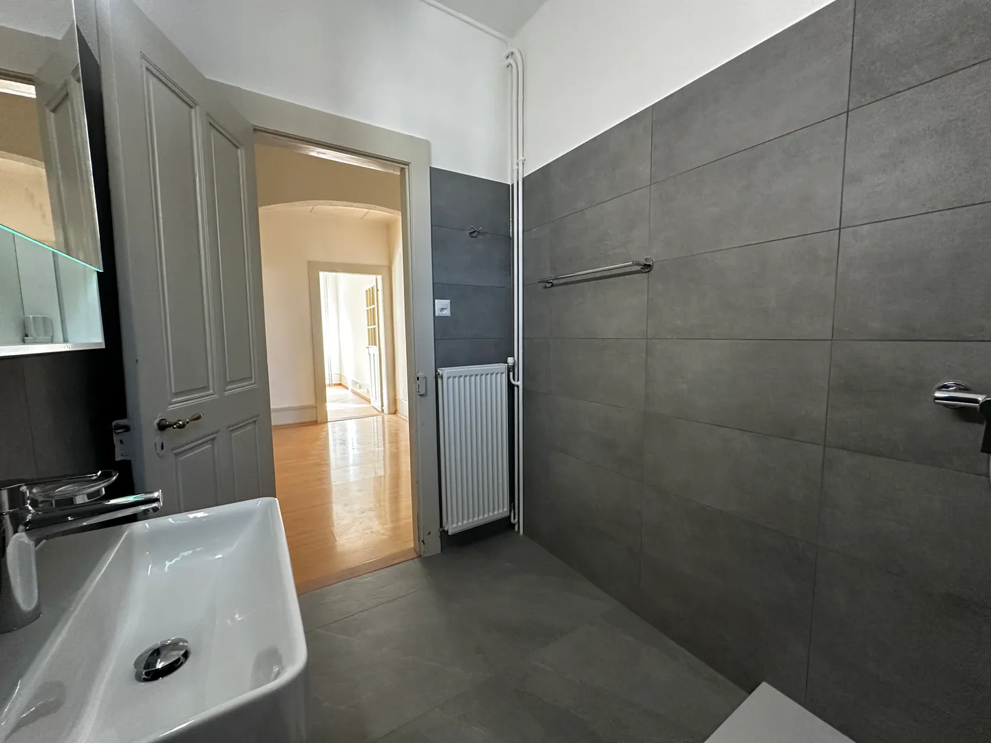 Incantevole appartamento di 4,5 locali con balcone 1° piano - Foto 10 di 13