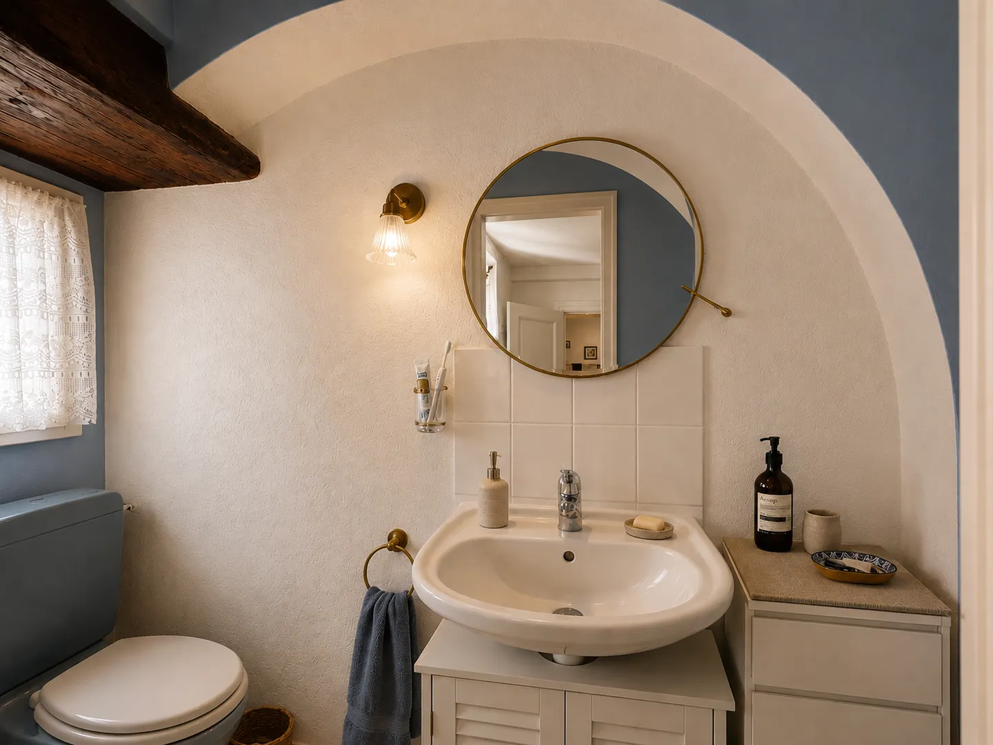 Appartamento affascinante di 3,5 stanze di 85 m² con stufa a legna — Prezzo attraente - Foto 9 di 13