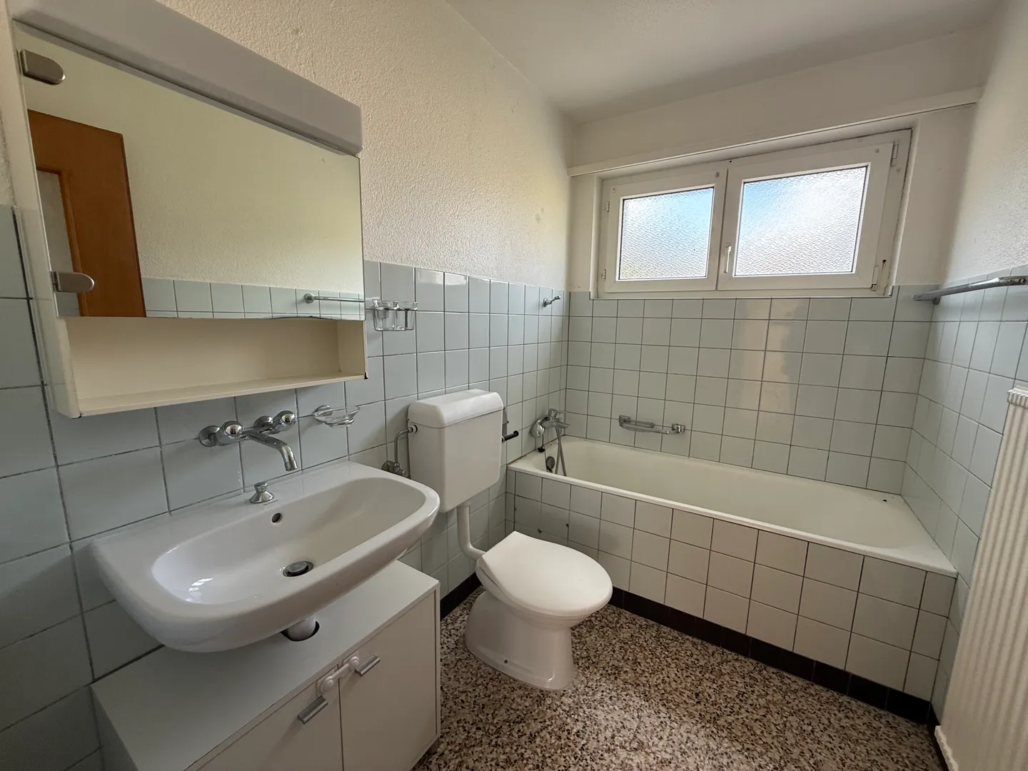 Beautiful 3.5-room apartment with balcony and unobstructed view - Photo 12 of 13