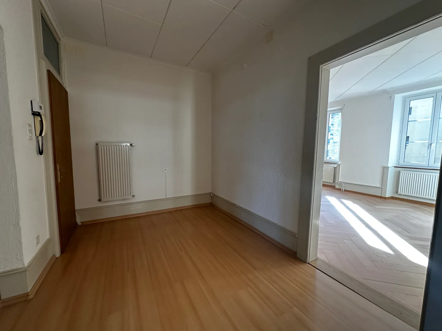 Incantevole appartamento di 4,5 locali con balcone 1° piano - Foto 12 di 13