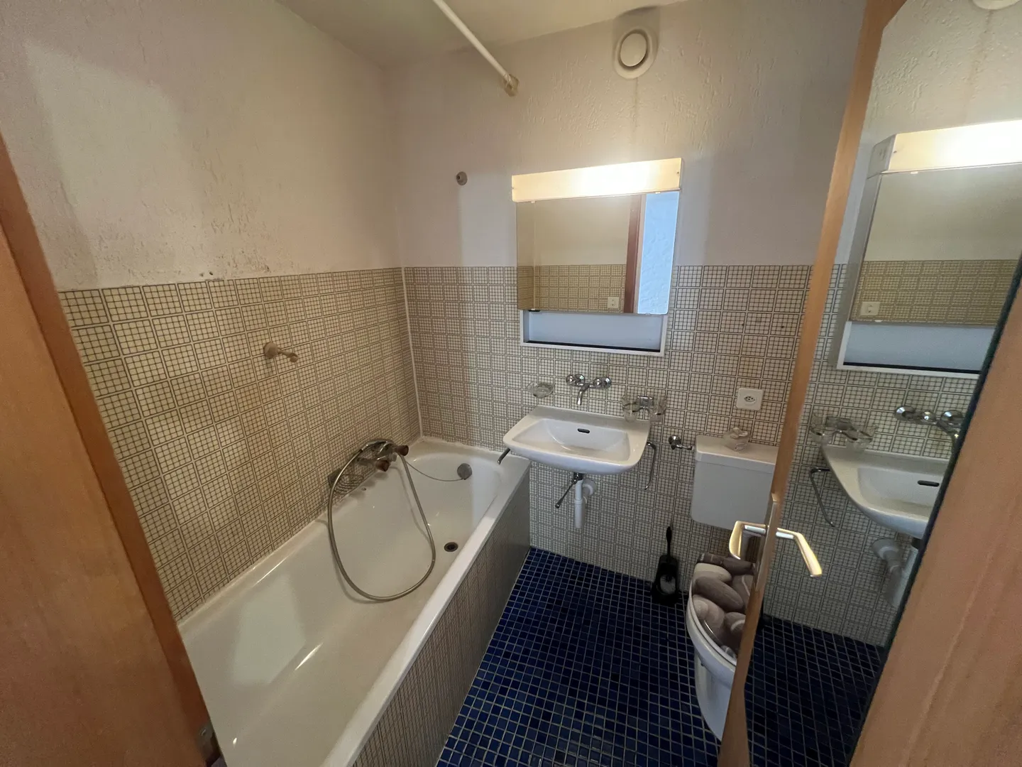 Bright 2.5-room apartment   2nd floor, street side   Rue du Collège 25 - Photo 8 of 12