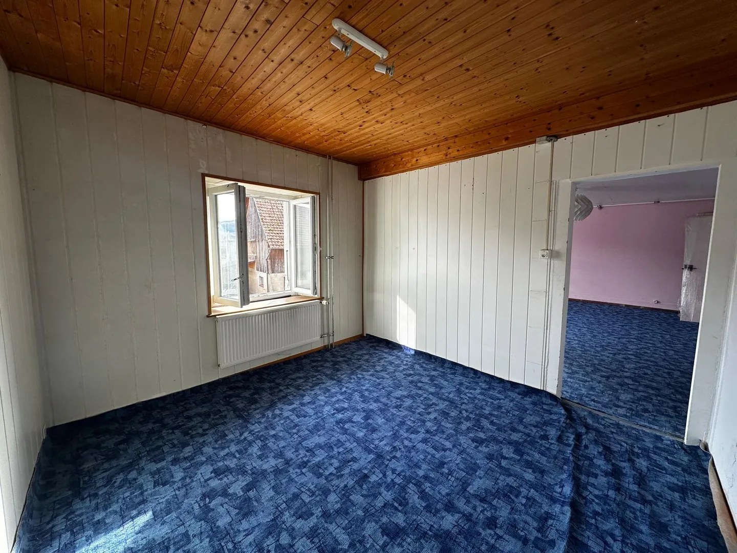 Casa di carattere con 5 camere e fienile - Foto 7 di 13