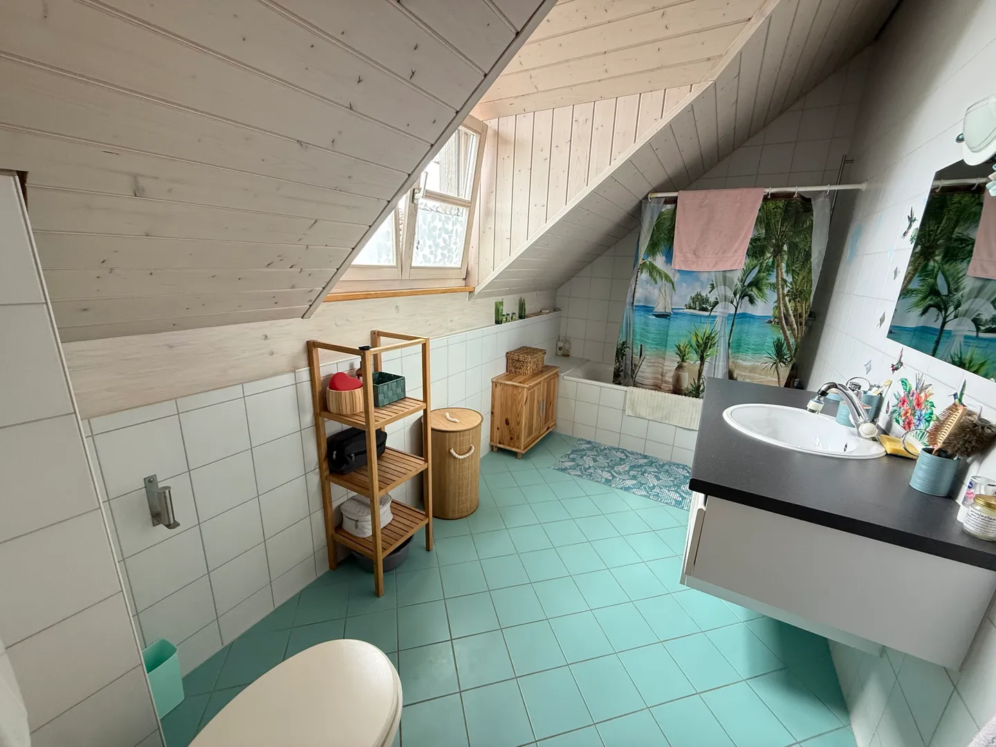 A charming triplex with garden - Photo 11 of 13