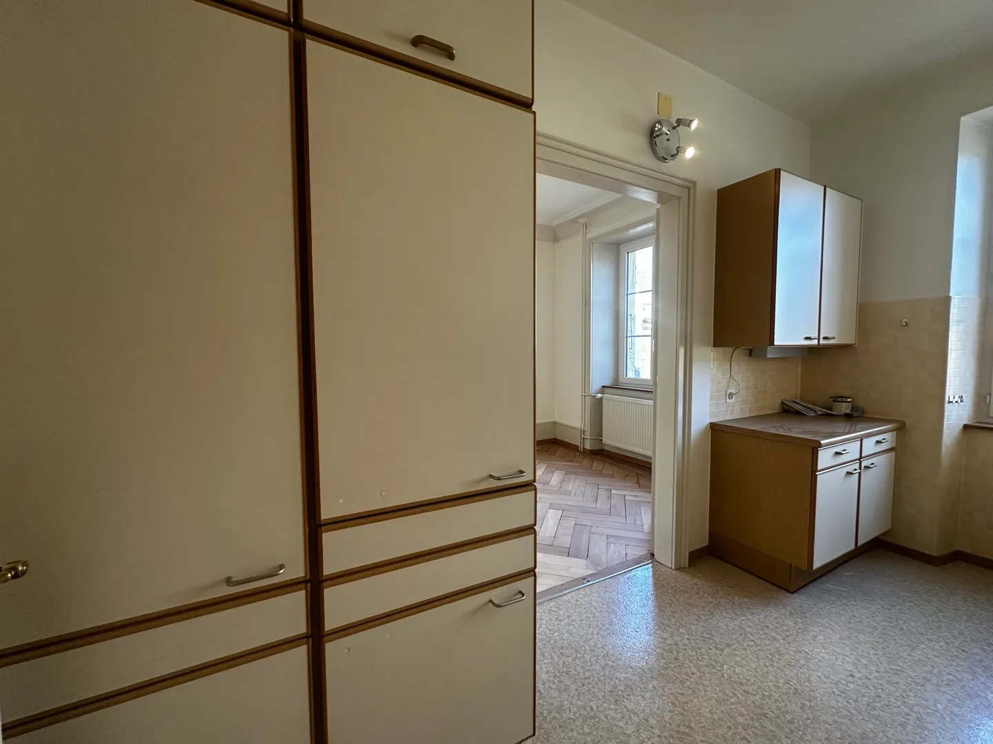 Incantevole appartamento di 4,5 locali con balcone 1° piano - Foto 8 di 13