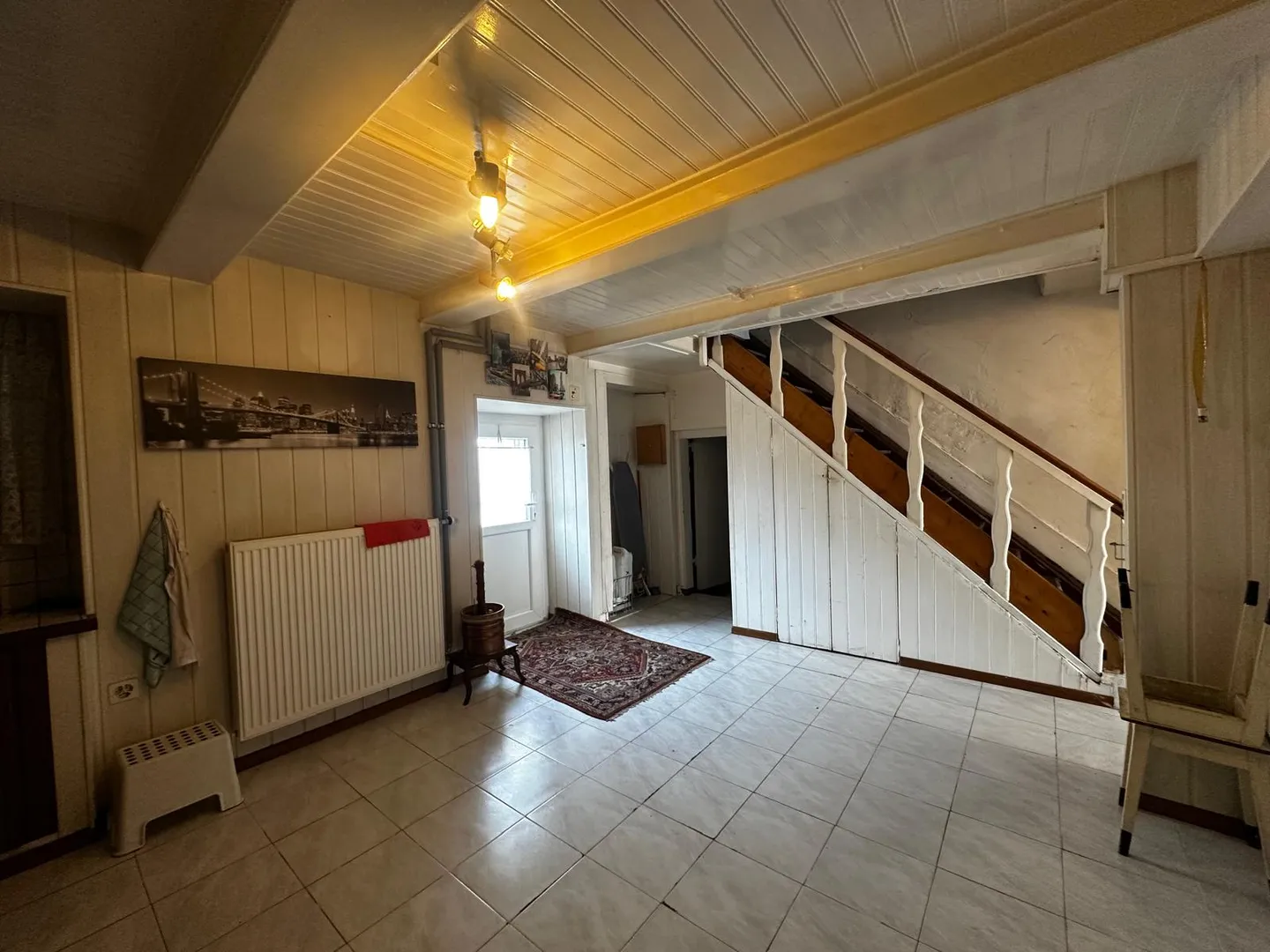 Casa di carattere con 5 camere e fienile - Foto 3 di 13