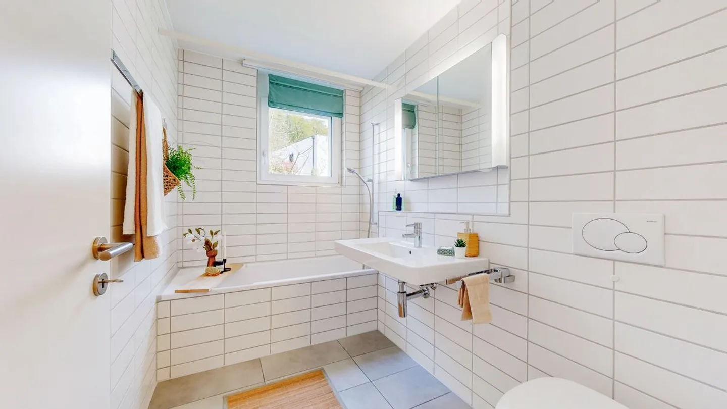 Cozy 4.5-Room Apartment for Sale in Fehraltorf - Photo 8 of 12