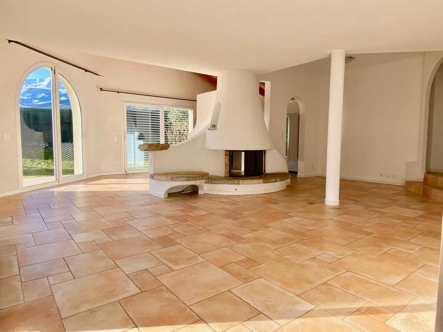 Posizione - Ampio appartamento di 4,5 locali con grande giardino privato a Bramois - Foto 7 di 13