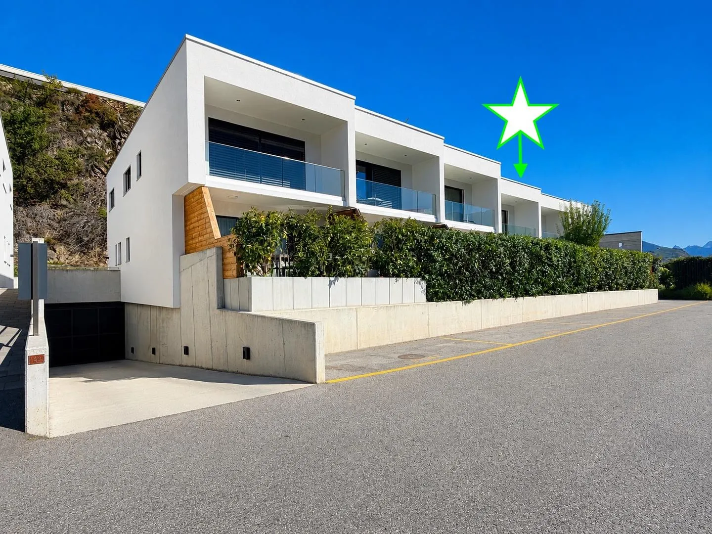 Contemporary villa 5.5 rooms for rent in Gravelone, municipality of Sion - Photo 1 of 13