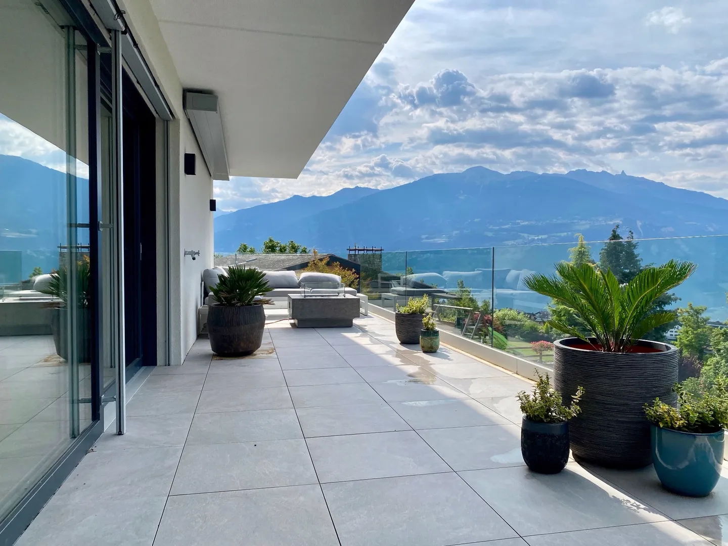 Villa contemporaine avec vue panoramique - Photo 7 sur 13