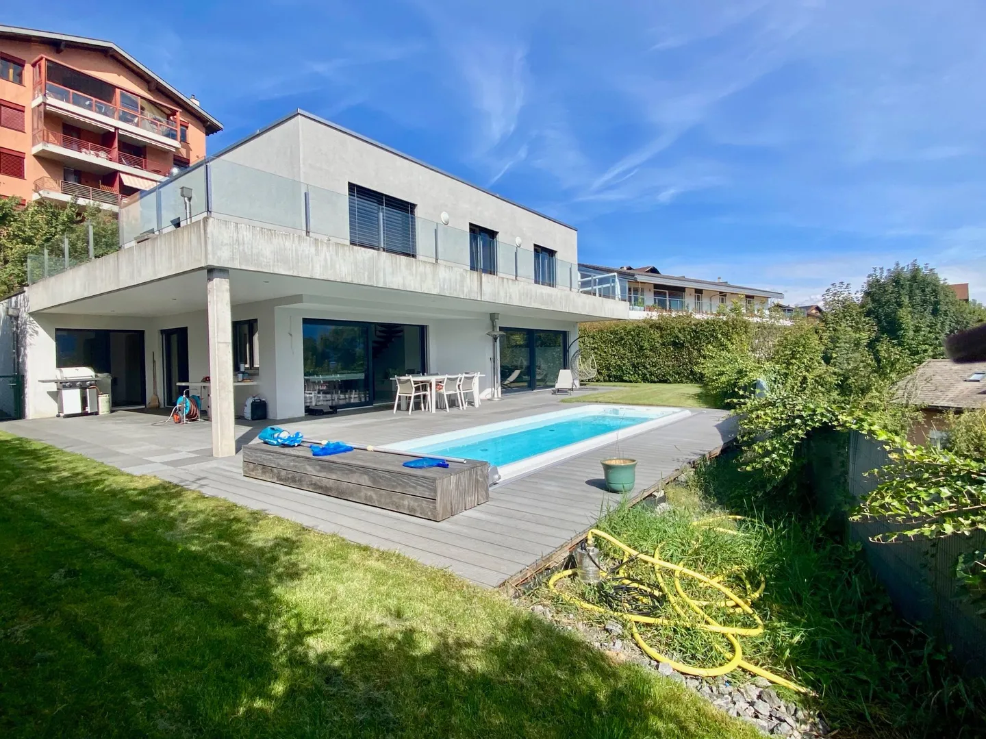 Contemporary architect-designed villa with exceptional view in Ormône (Savièse) - Photo 4 of 13