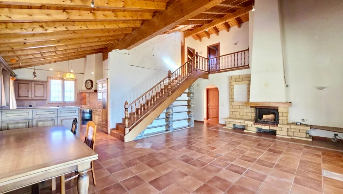 Magnifique maison/villa de caractère de 7.5 pièces à Chandolin sur Savièse - Photo 7 sur 13