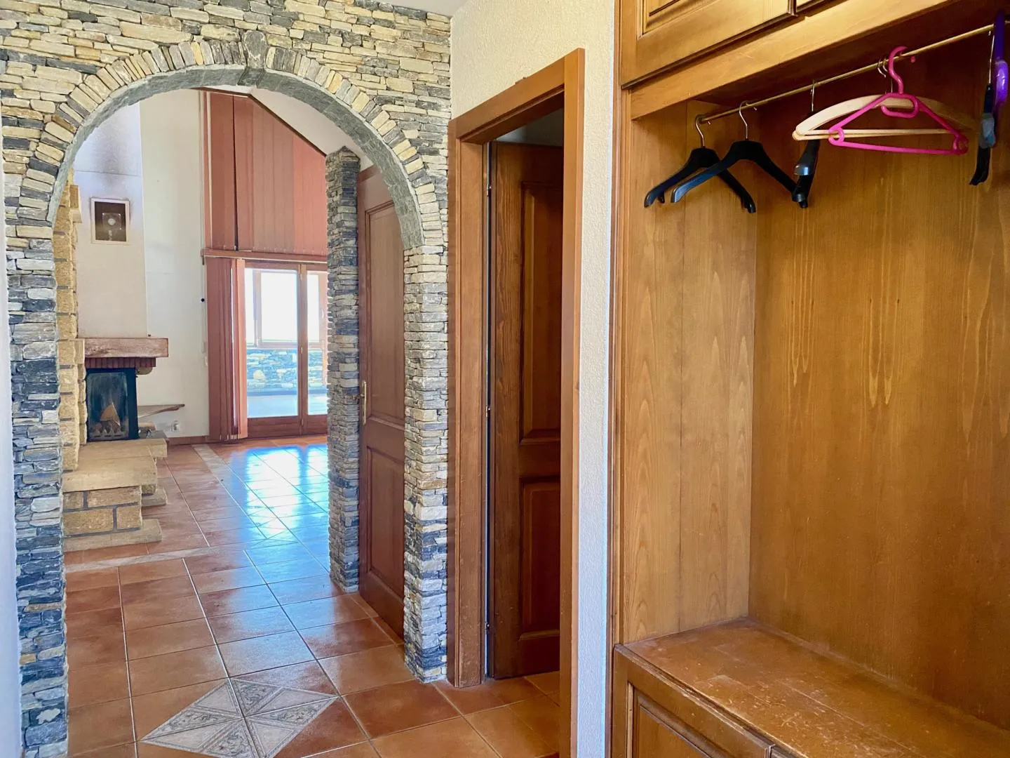 Magnifique maison/villa de caractère de 7.5 pièces à Chandolin sur Savièse - Photo 6 sur 13