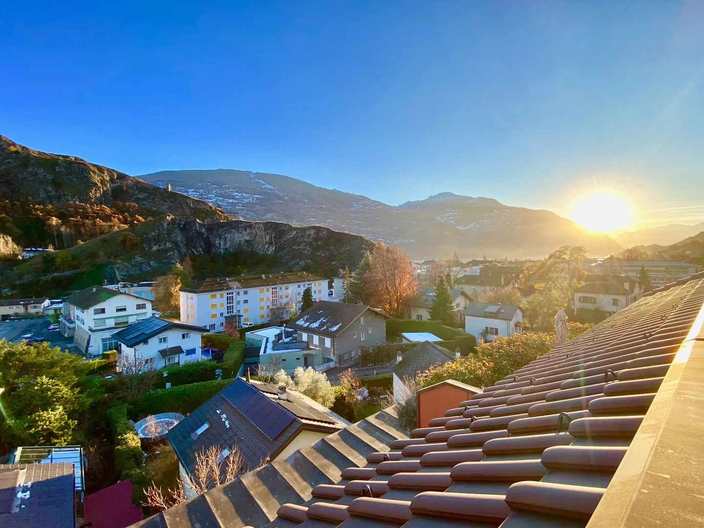 Penthouse duplex in Sion-Platta, beautiful apartment with unobstructed view of the castles - Photo 4 of 13