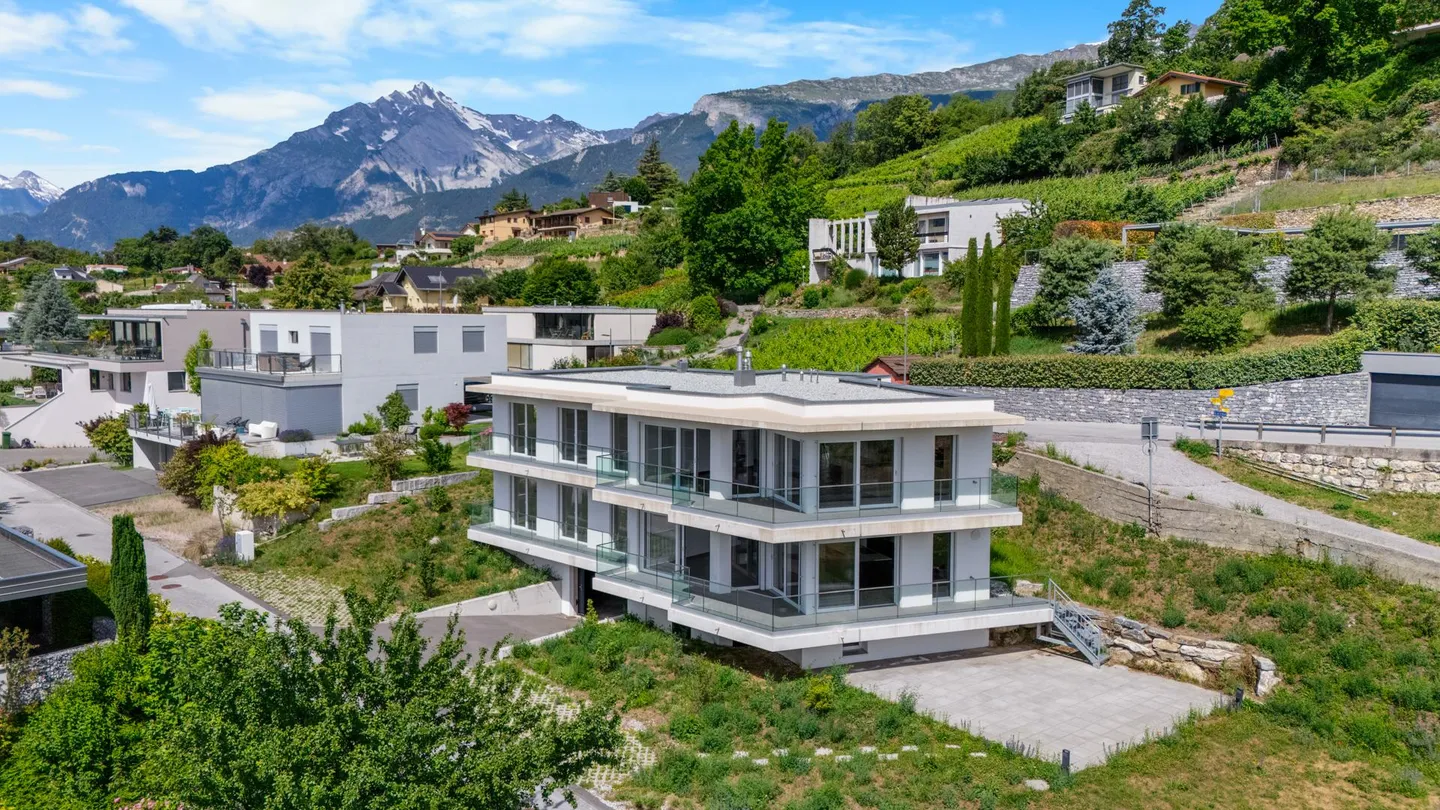 Stupendo appartamento attico a Sion - Foto 3 di 13