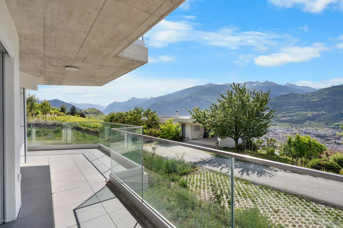 Superbe appartement de 4.5 pièces en rez de jarrdin à Diolly, Sion - Foto 9 di 13