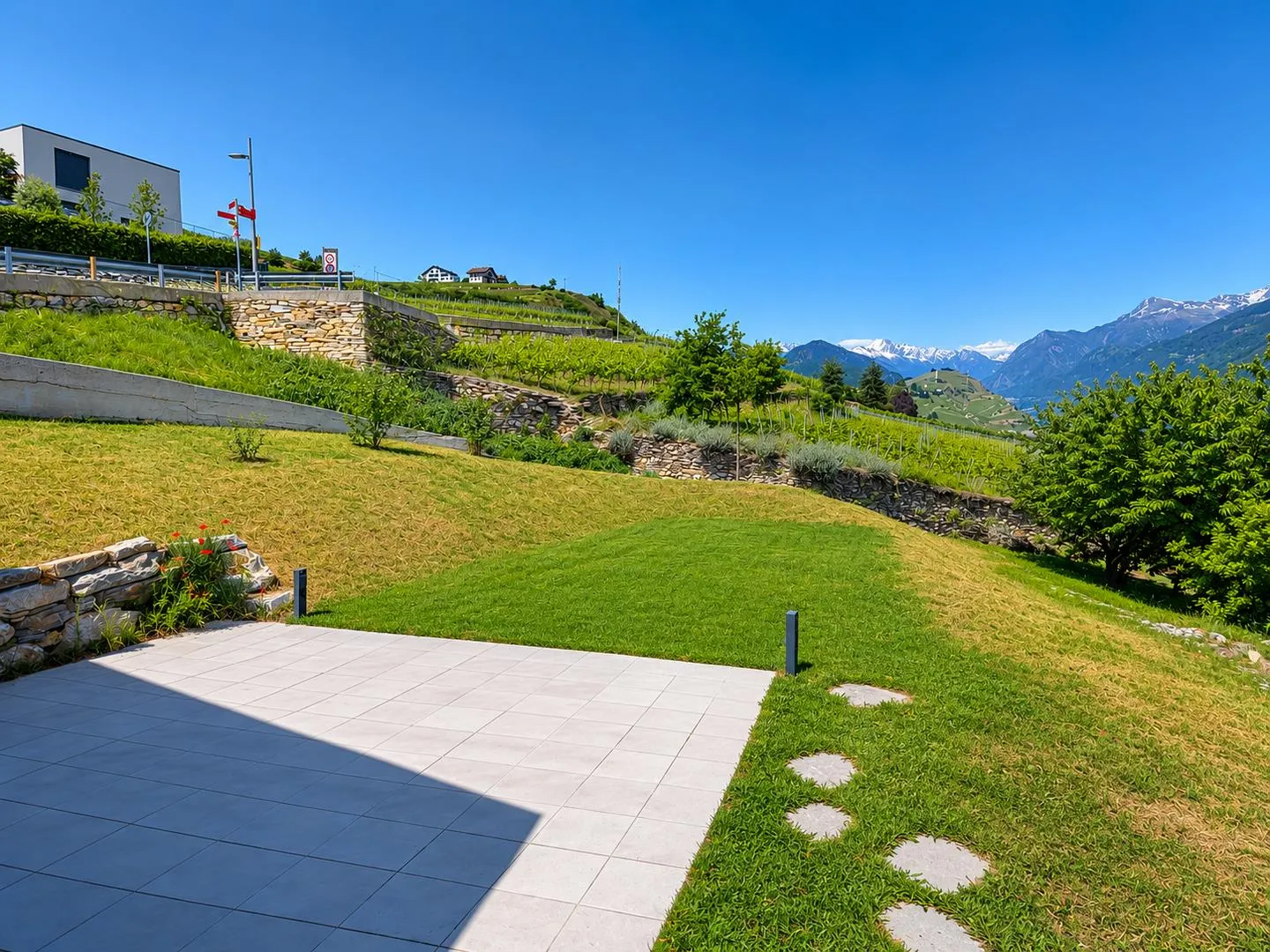 Superbe appartement de 4.5 pièces en rez de jarrdin à Diolly, Sion - Foto 1 di 13