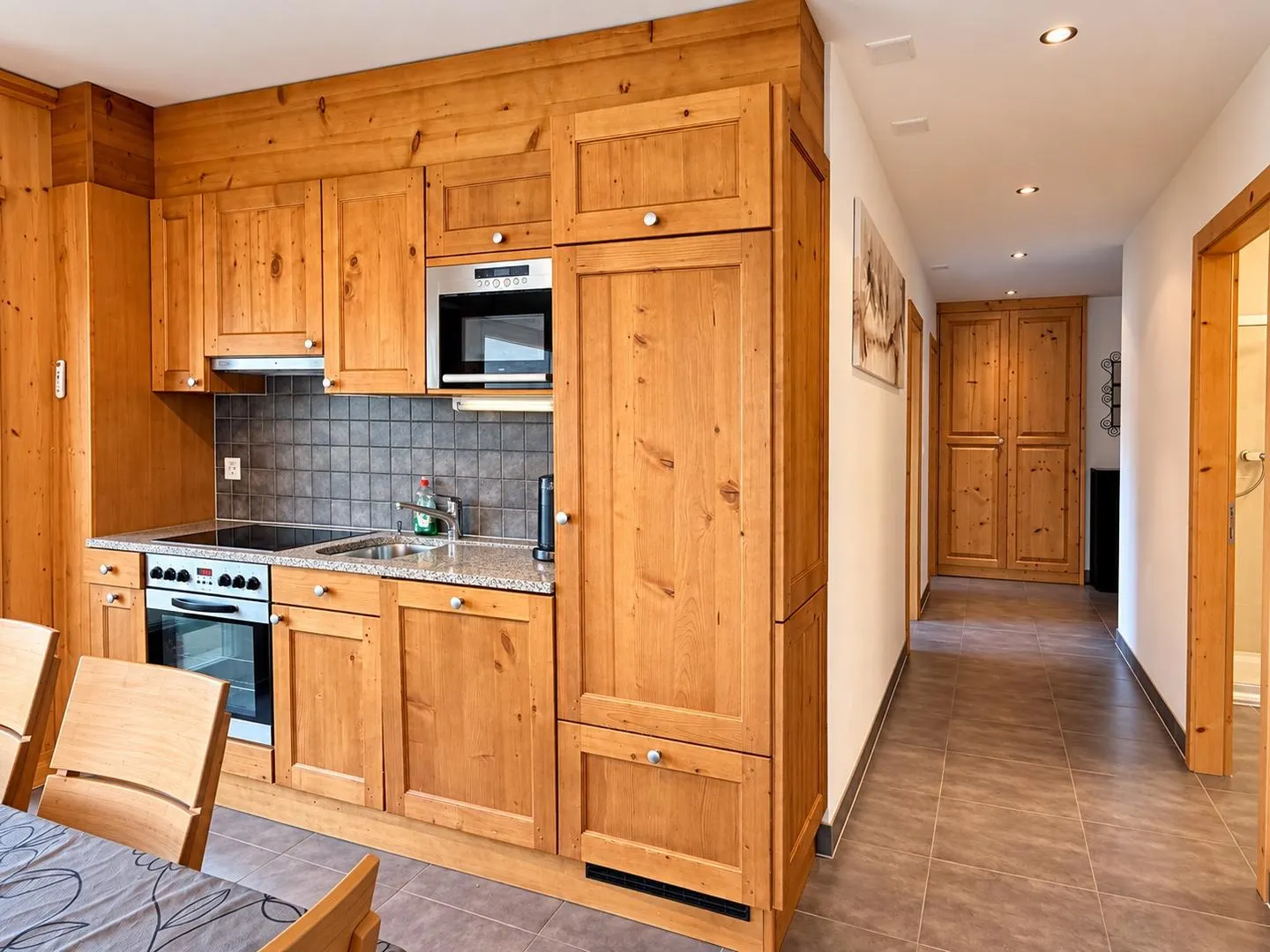 Wunderschöne 4,5-Zimmer-Wohnung in Veysonnaz - Ski-in / Ski-out - Panoramaterrasse - Foto 10 von 13