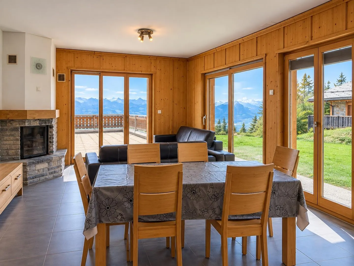Wunderschöne 4,5-Zimmer-Wohnung in Veysonnaz - Ski-in / Ski-out - Panoramaterrasse - Foto 7 von 13