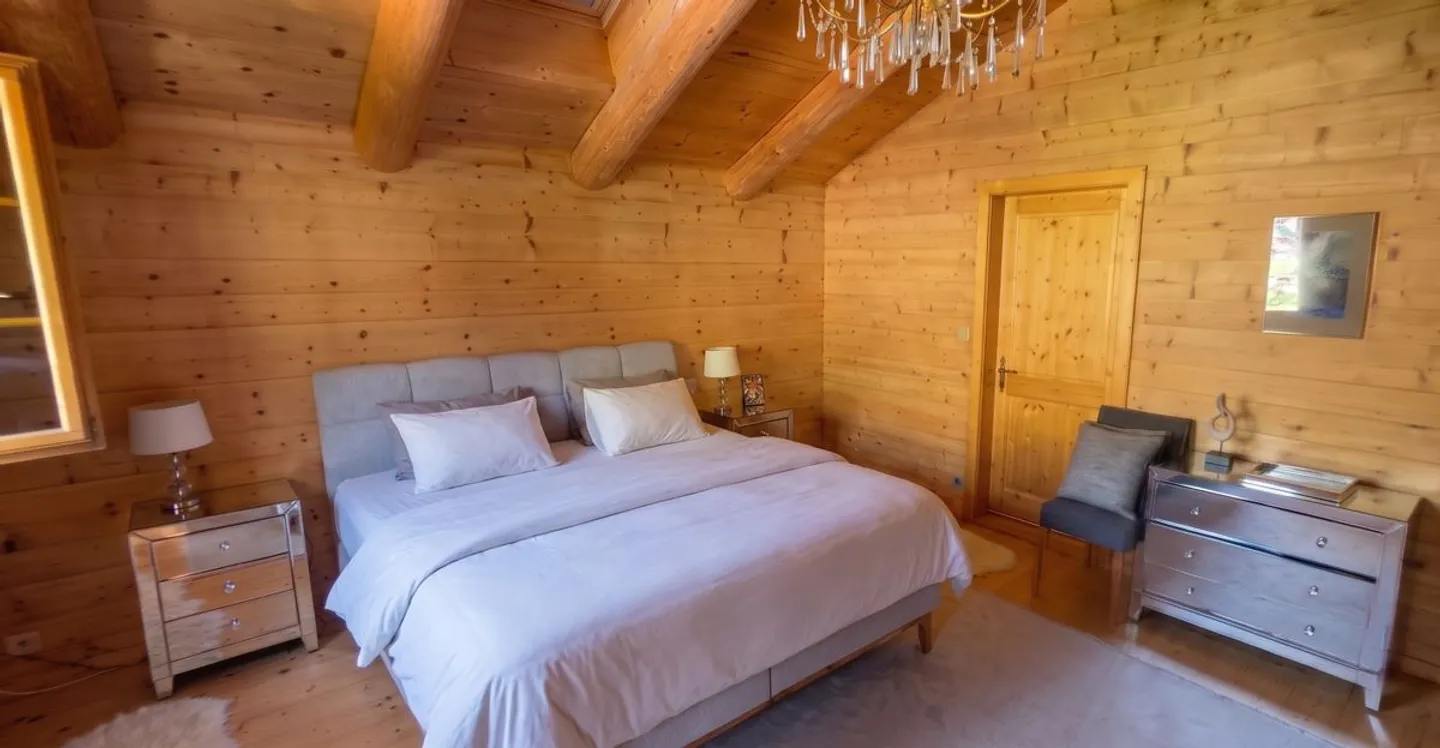 Authentique chalet de 1850 - Charme, espace et tradition - Photo 11 of 13