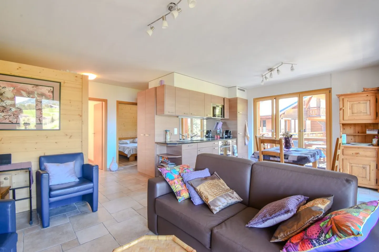 Champéry (Rumières) - Helle 3,5-Zimmer-Wohnung mit großem Balkon, Zweitwohnsitz erlaubt! - Foto 3 von 9