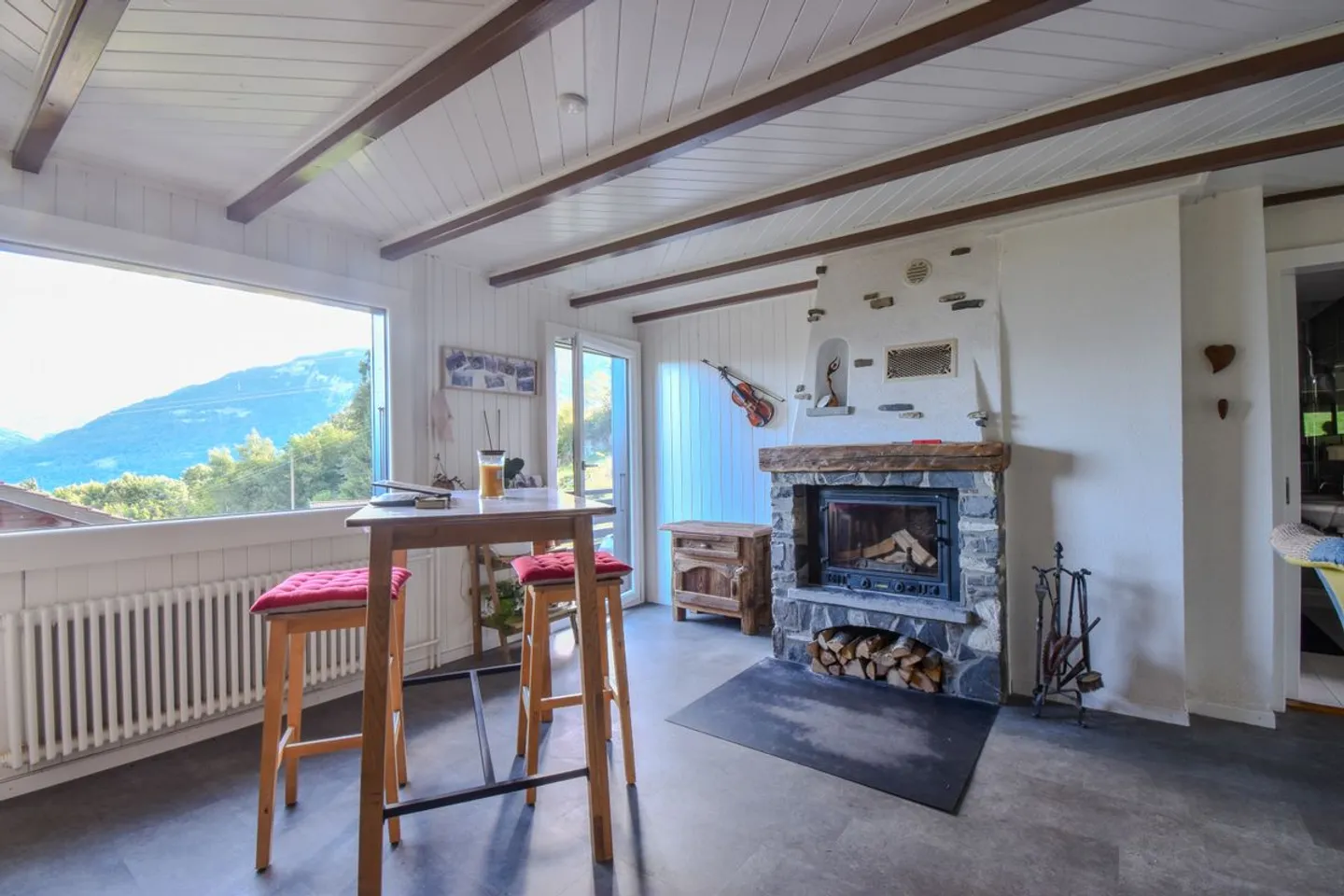 Chalet in Daviaz - Massongex (sale in secondary residence authorized) - Photo 4 of 13