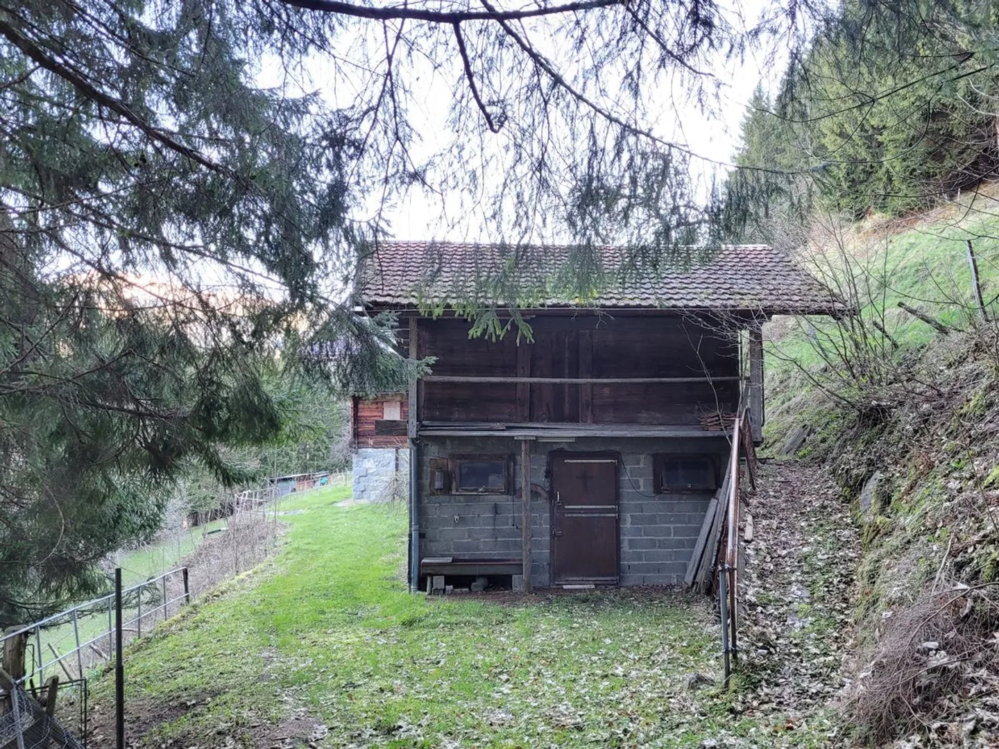 Old farmhouse from 1916 in the heart of nature - Val d'Illiez - Photo 8 of 11
