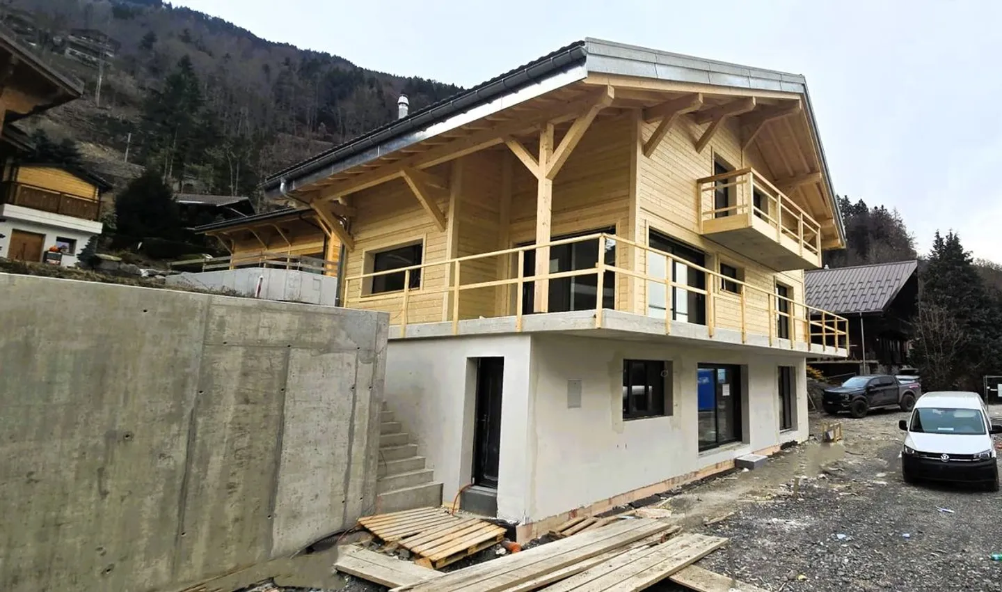 New promotion in Val d'Illiez - lot REZ - Photo 2 of 12