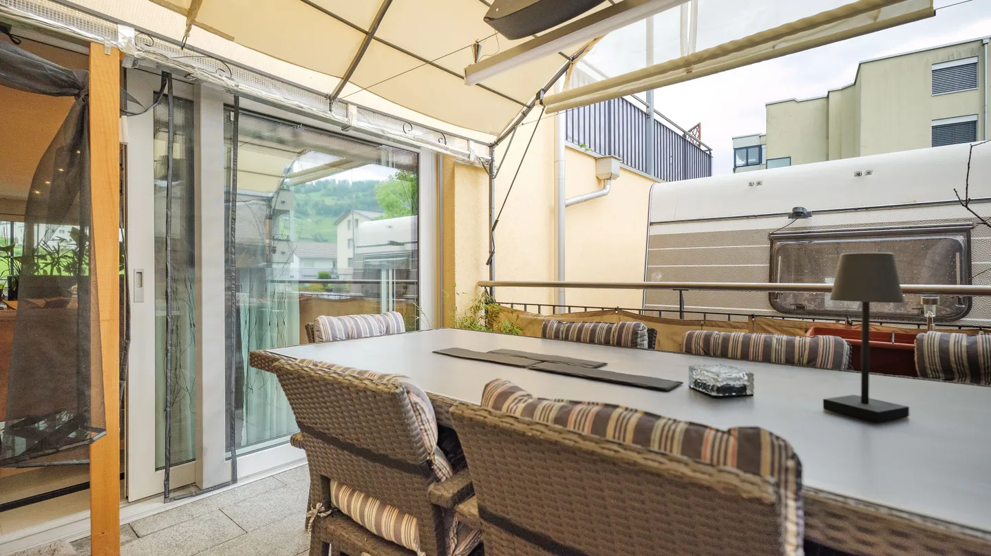 Central MFH with 3 units in Buochs - modern, with lift - Photo 13 of 13