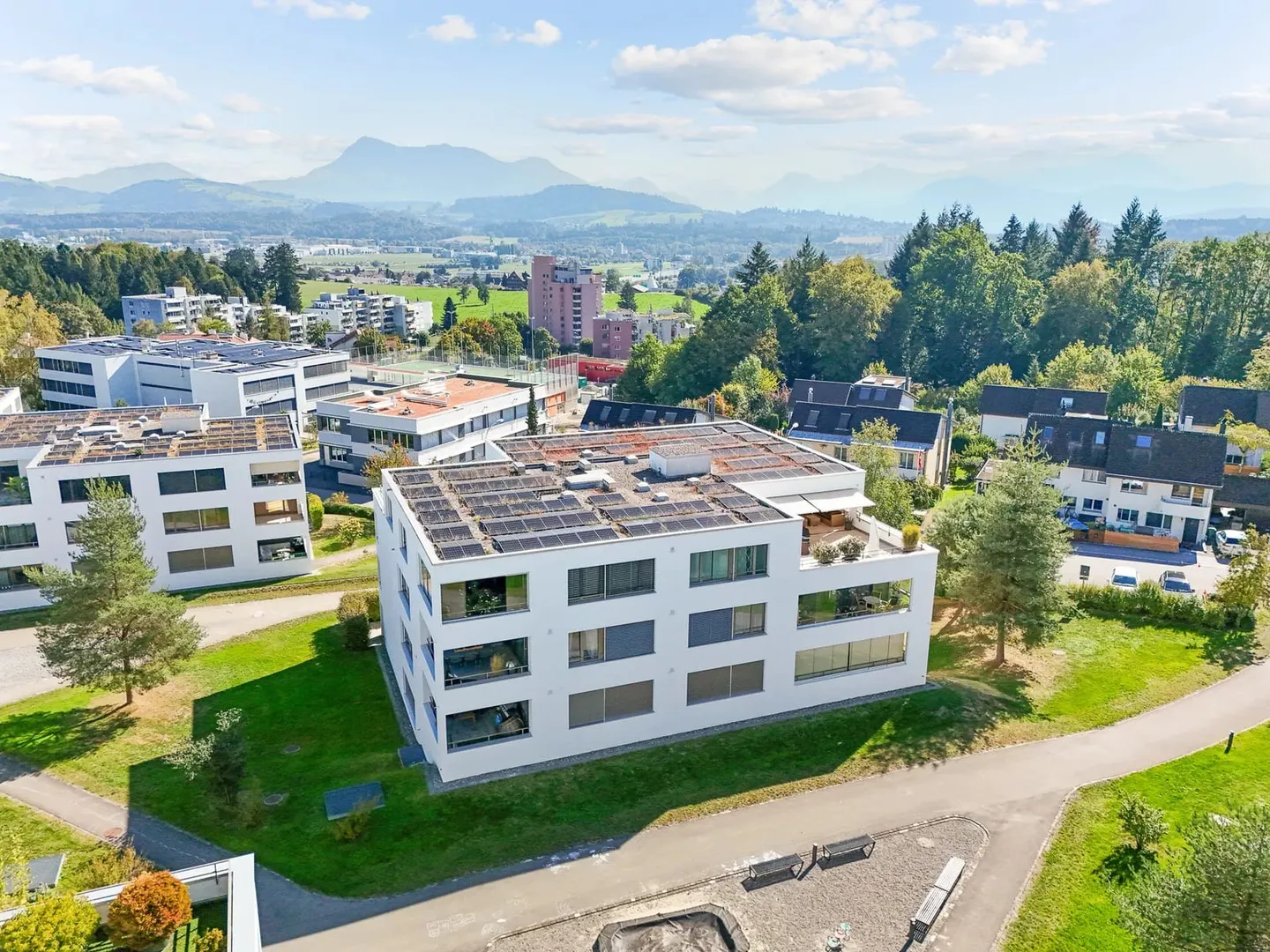 Traumhaftes 3.5-Zimmer-Bijou mit Rigi-Blick in Emmen zu kaufen - Foto 13 von 13