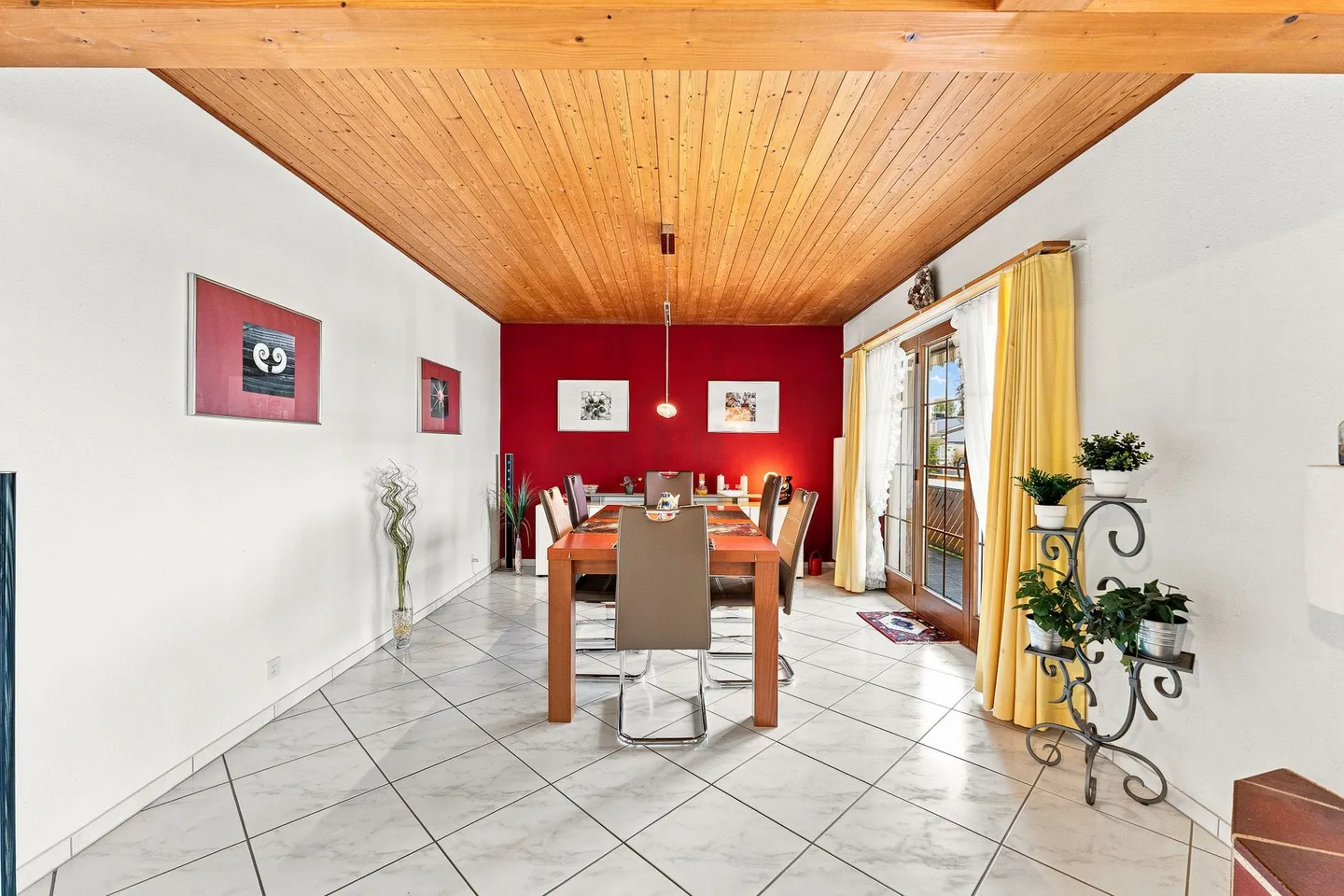 Maison individuelle de 8,5 pièces à Obfelden avec vue et potentiel d'appartement séparé - Photo 8 sur 13