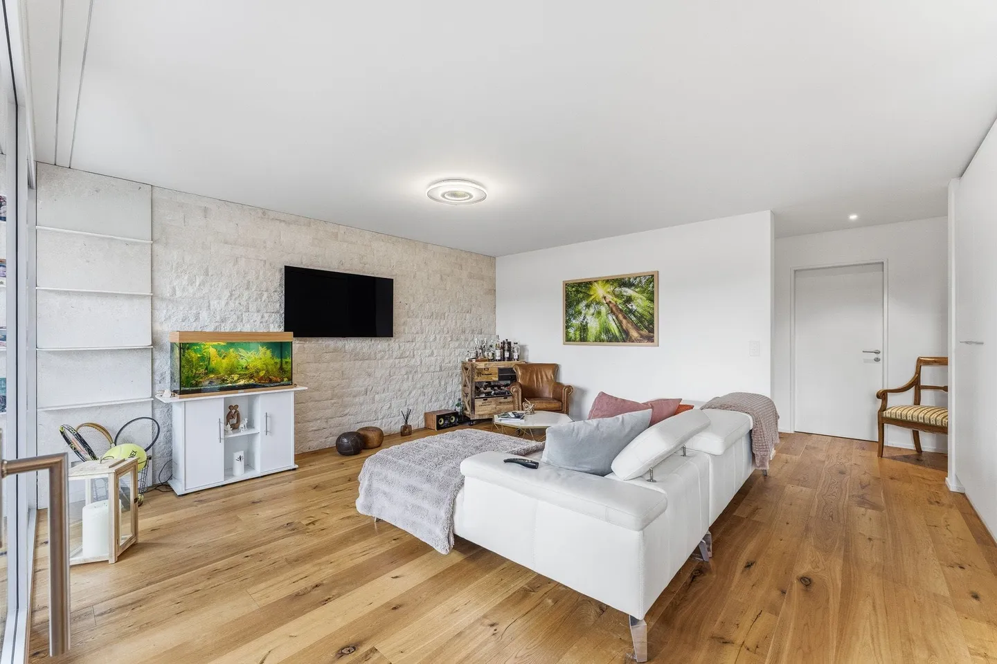 Appartamento 2.5 locali con grande terrazza giardino a Eschenbach LU in vendita - Foto 3 di 13