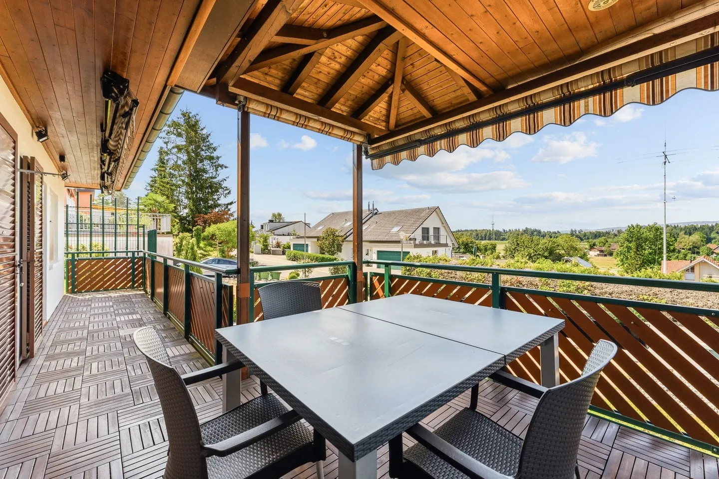8.5-Room Single-Family House with a View in Obfelden for Sale - Photo 9 of 13