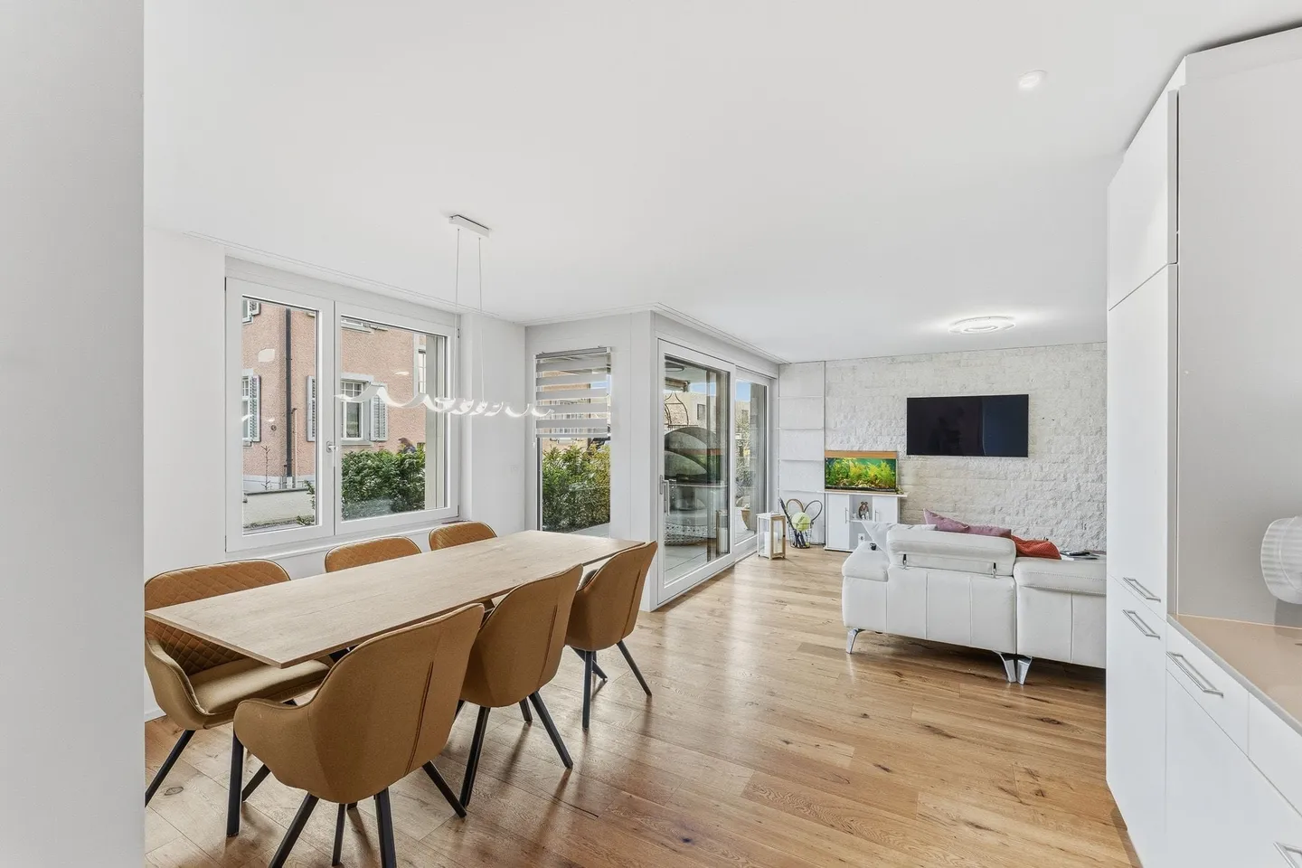 Appartamento 2.5 locali con grande terrazza giardino a Eschenbach LU in vendita - Foto 6 di 13