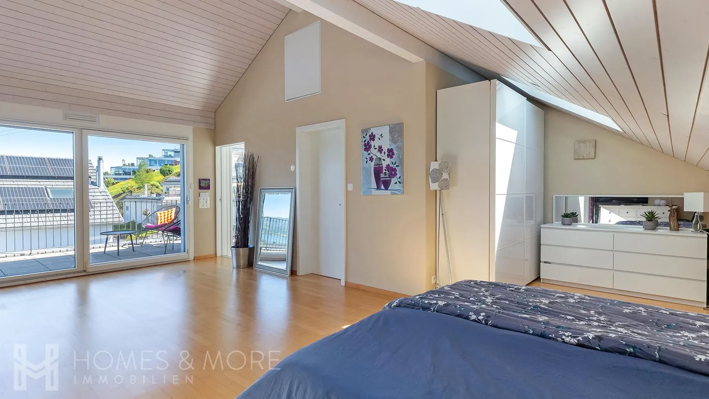 Stilvolles Haus mit Pool und Aussicht - Foto 7 von 10