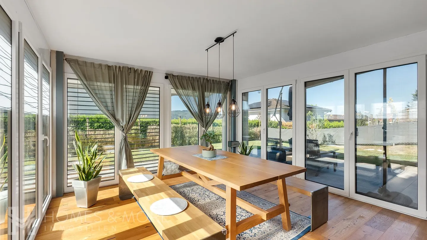 MODERN - WITH LOTS OF SPACE, PRIVATE GARDEN AND WELLNESS AREA - Photo 7 of 13