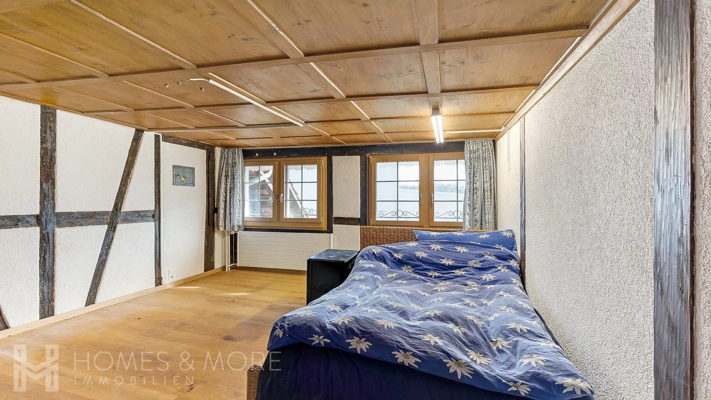 Geräumiges Einfamilienhaus mit Wohnung - Foto 5 von 13