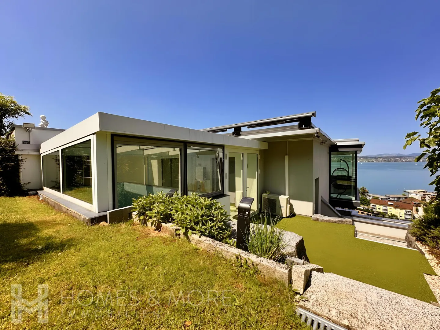 LUXURIOUS WITH PANORAMIC LAKE VIEW AND WELLNESS AREA - Photo 8 of 10