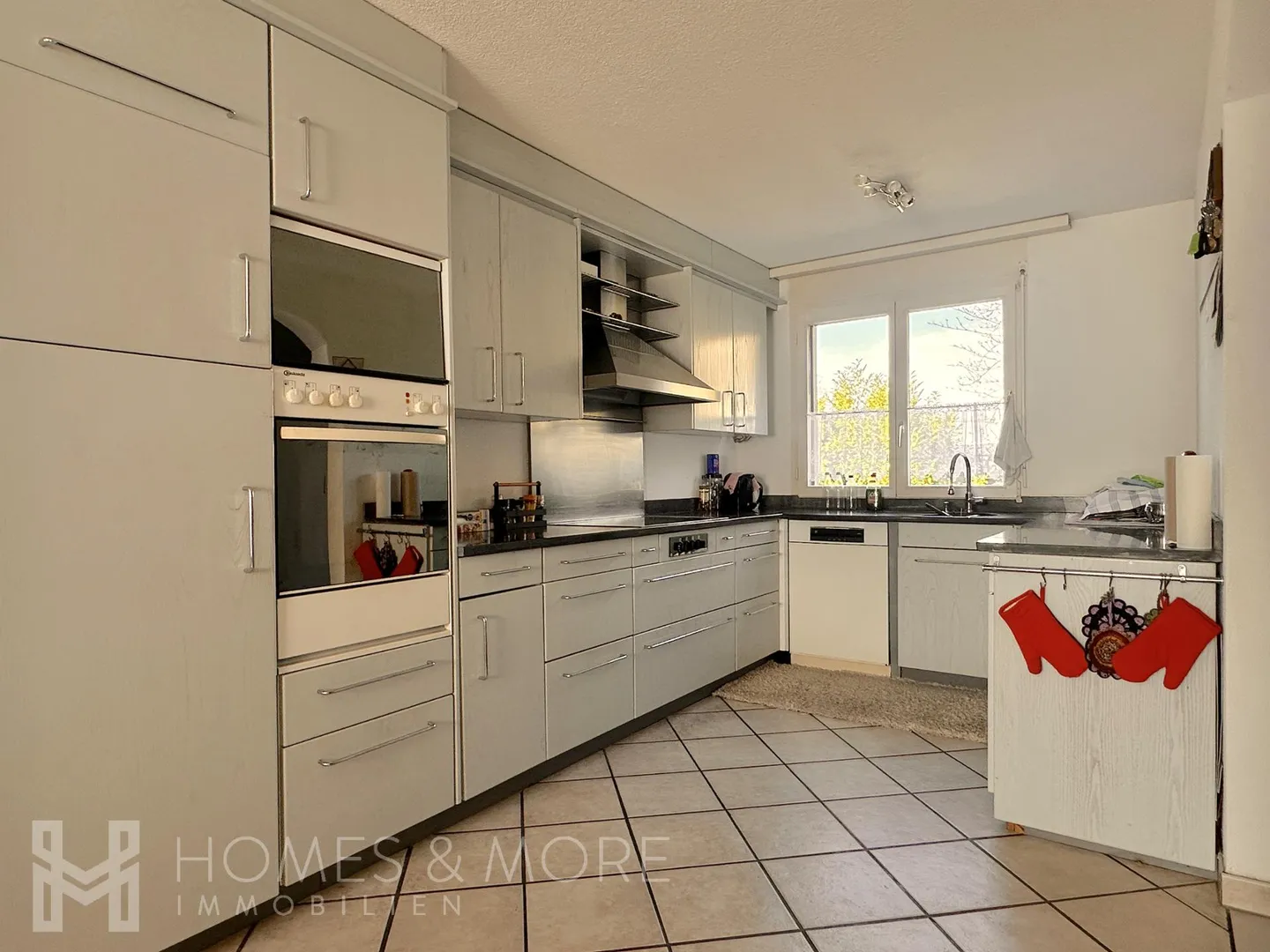 Familienhaus mit Garten und Pilatusblick - Foto 2 von 5