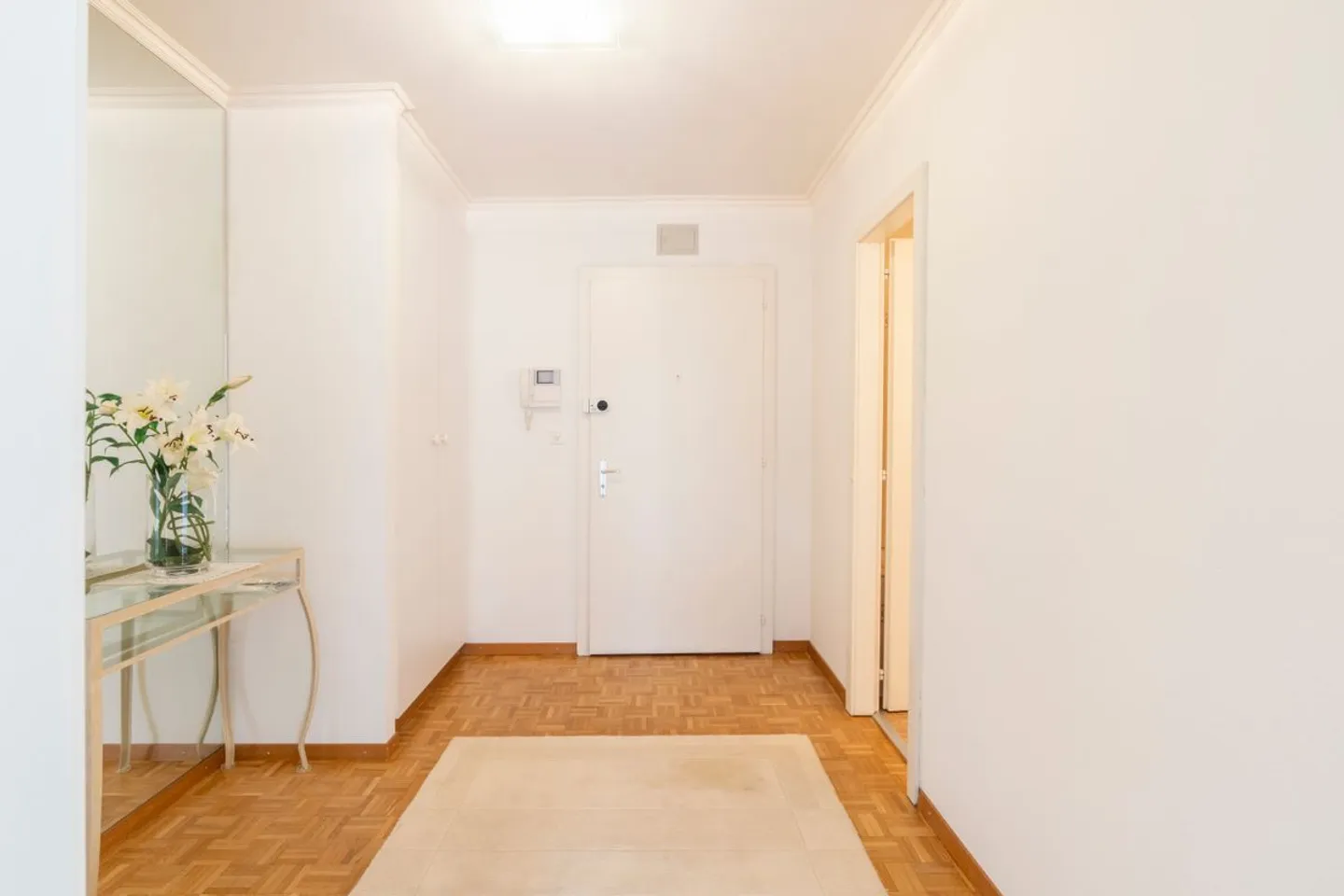 Schöne 2,5-Zimmer-Wohnung mit Balkon - Foto 7 von 10