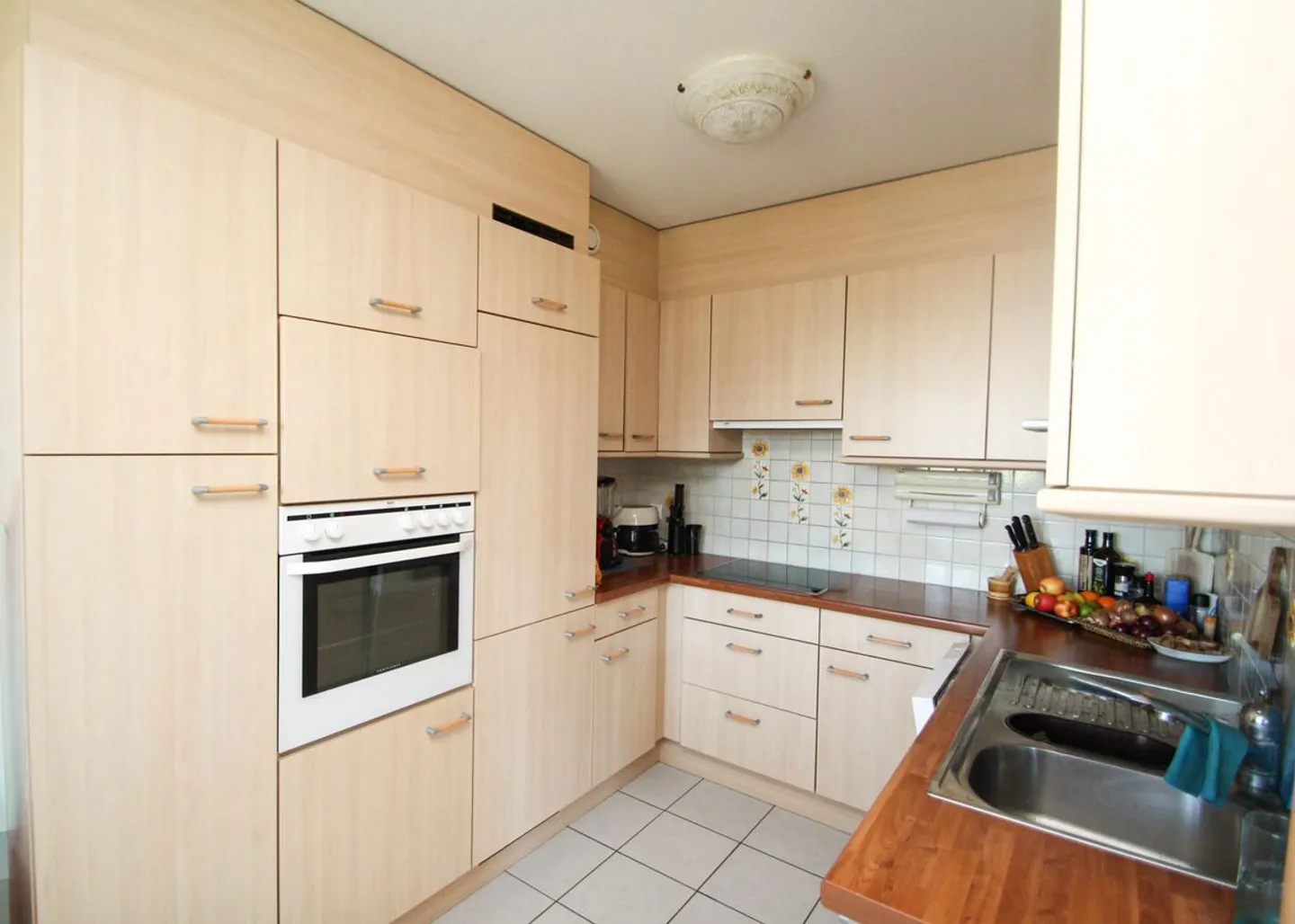 Charming 3.5-room apartment with balcony - 1st floor - Photo 4 of 7
