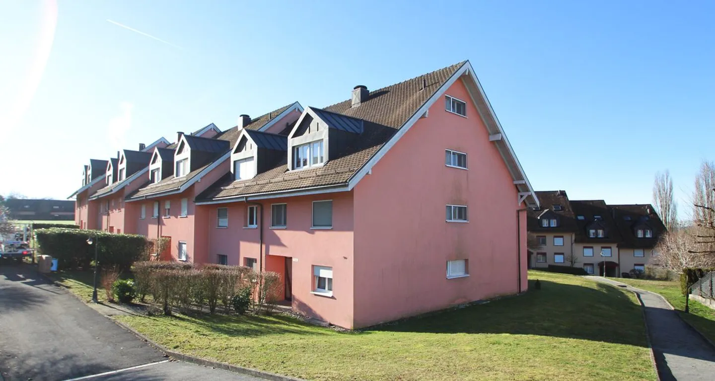 Appartement Charmant avec Balcon - Photo 1 sur 7