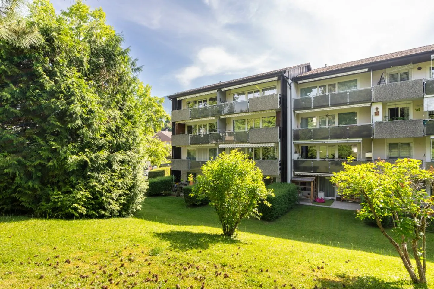 Lumineux appartement de 3,5 pièces avec balcon à La Tour-de-Peilz - Photo 1 sur 8