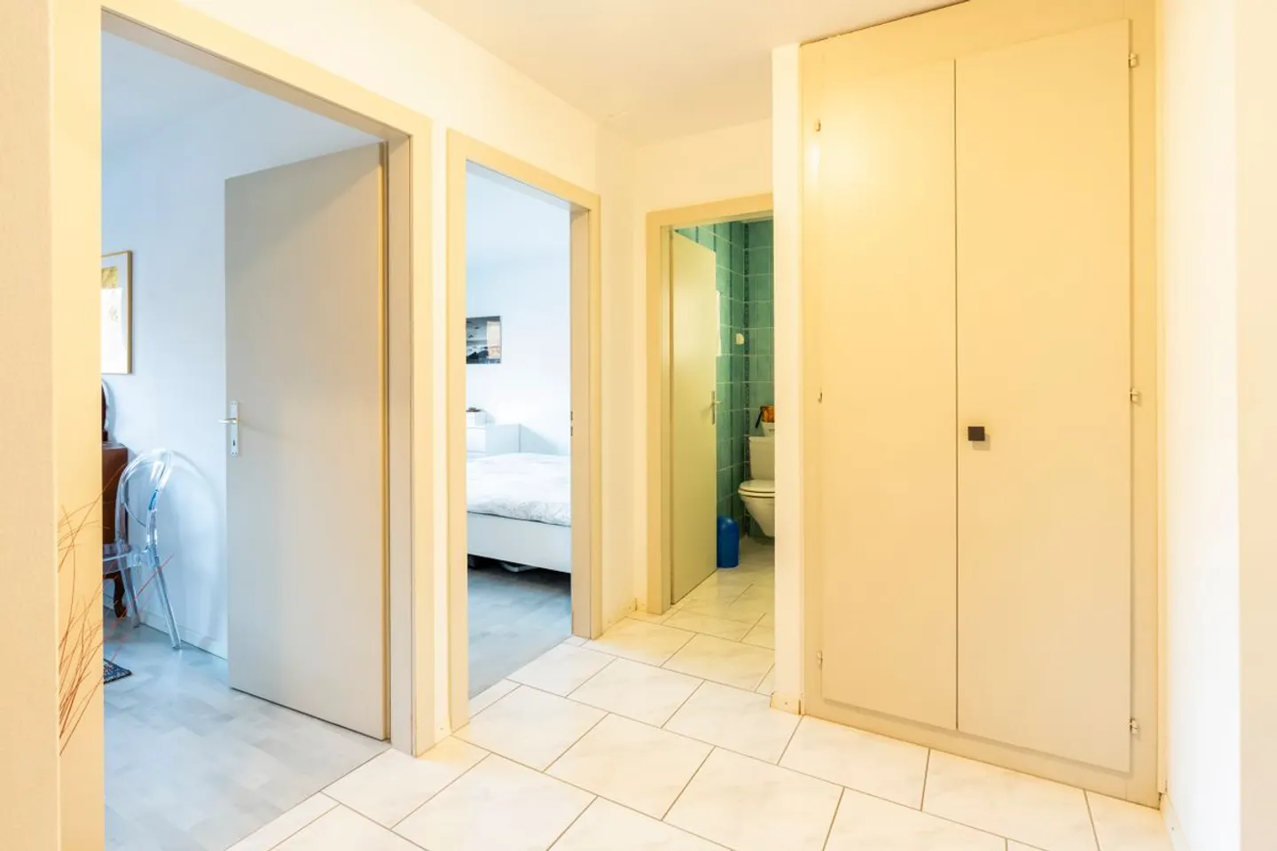 Lumineux appartement de 3,5 pièces avec balcon à La Tour-de-Peilz - Photo 7 sur 8