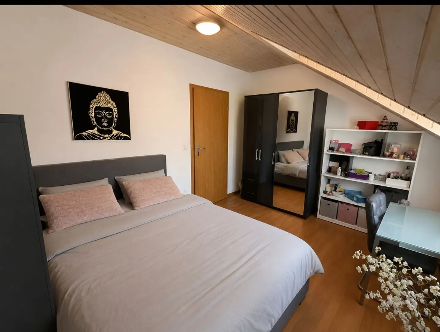 Magnificent 7-room duplex apartment in the heart of Echallens - Photo 5 of 6