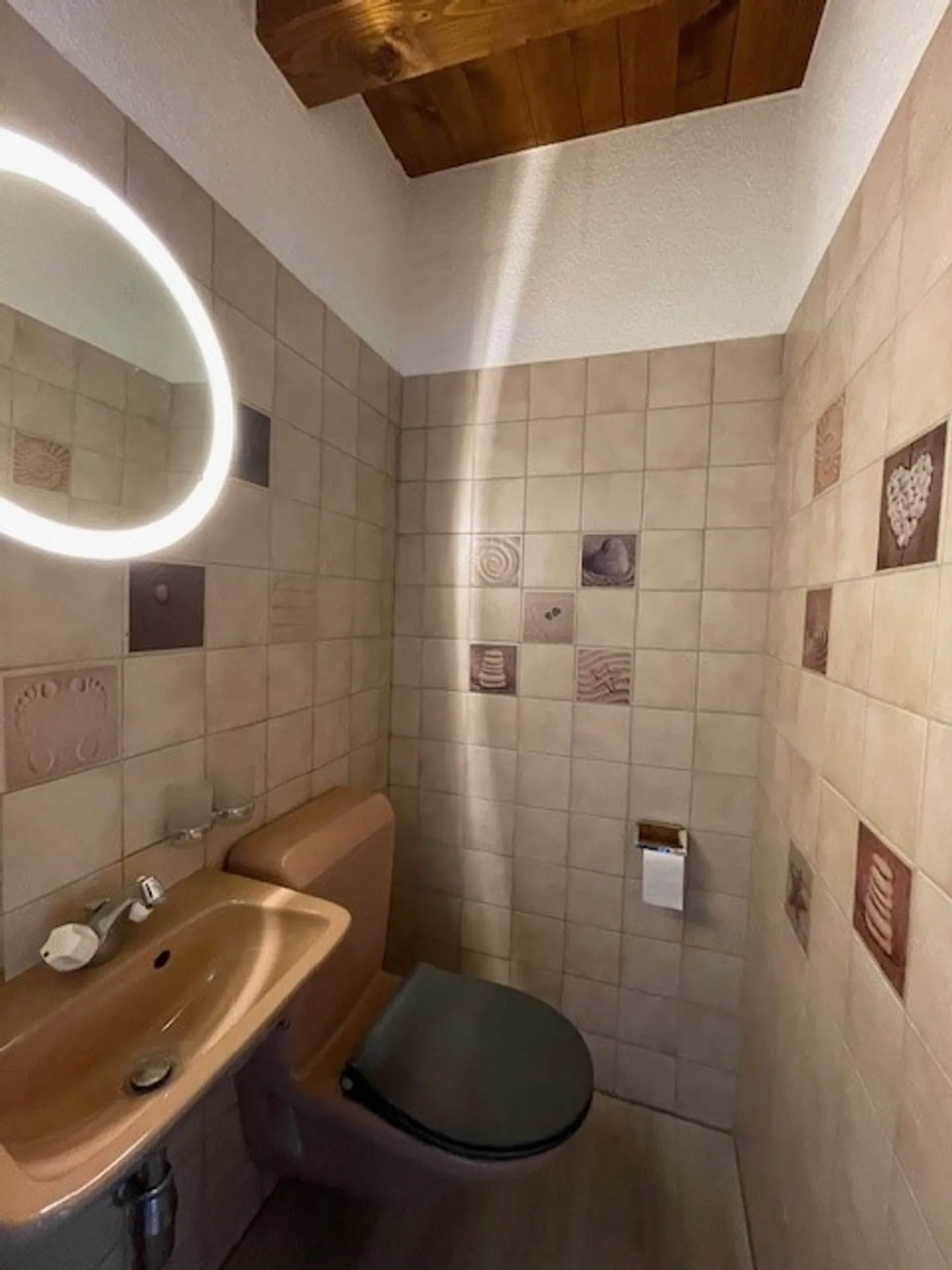 Appartement de 3,5 pièces en triplex avec terrasse proche de toutes les commodités - Foto 7 von 9