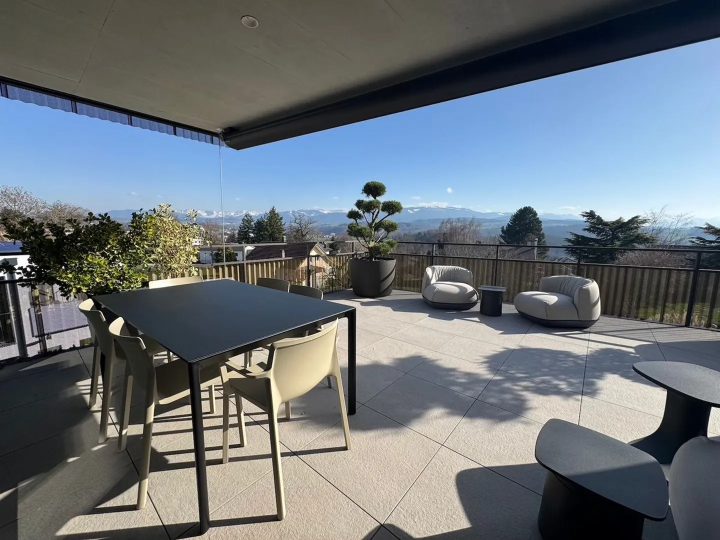 RARE PENTHOUSE! - Photo 1 of 3