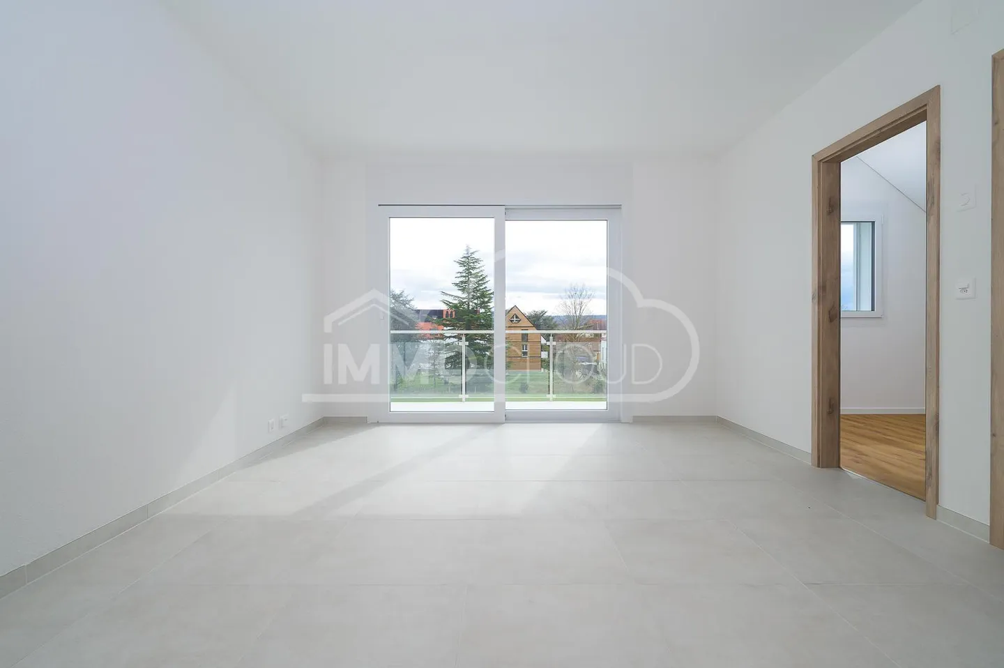 Neues Apartment mit Balkon! - Foto 5 von 13