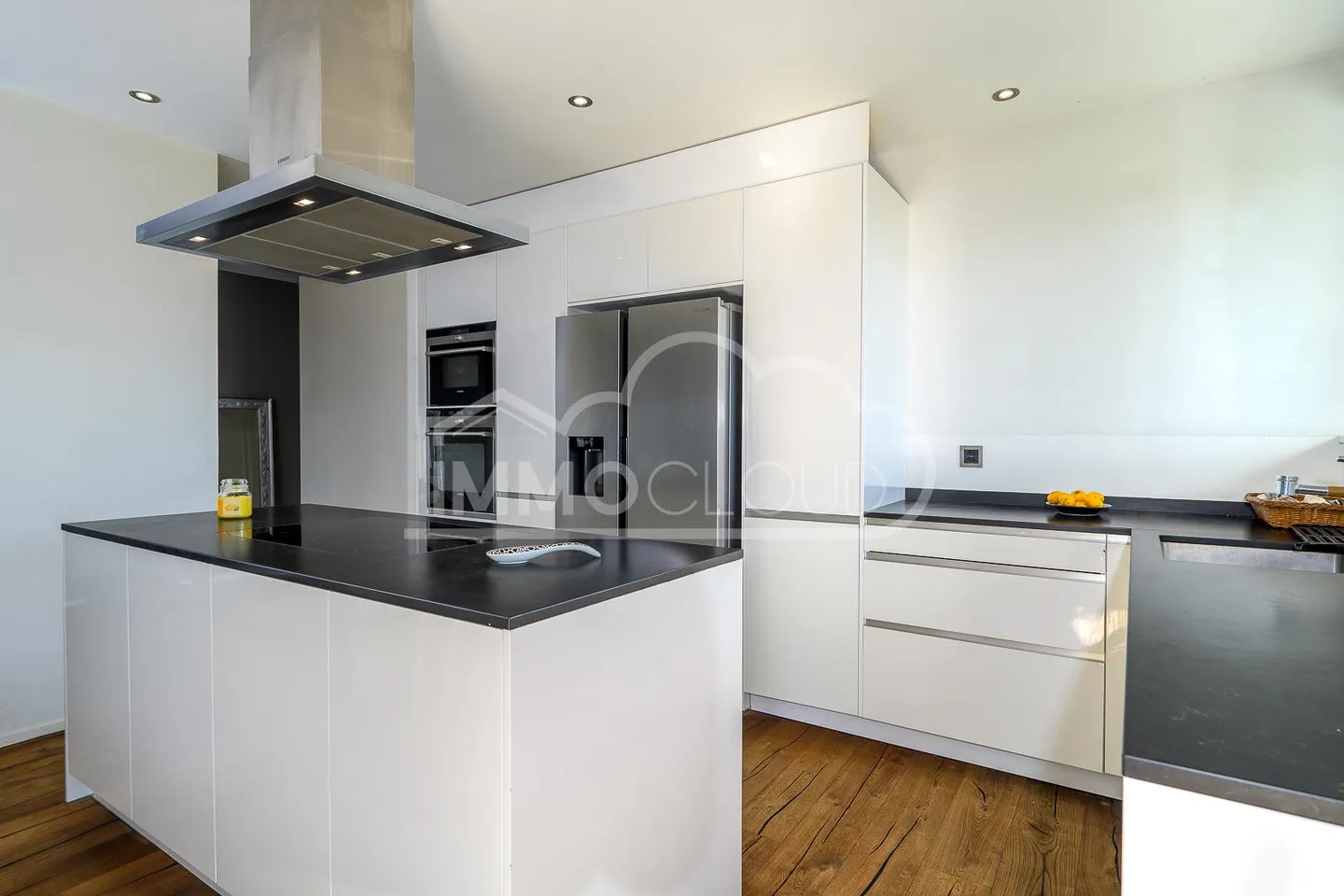 Superb duplex with terrace and garden - Photo 3 of 12