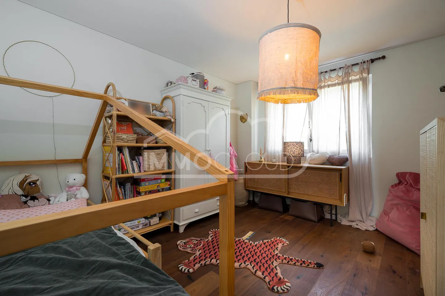 Charming Villa with Lake View - Photo 12 of 13