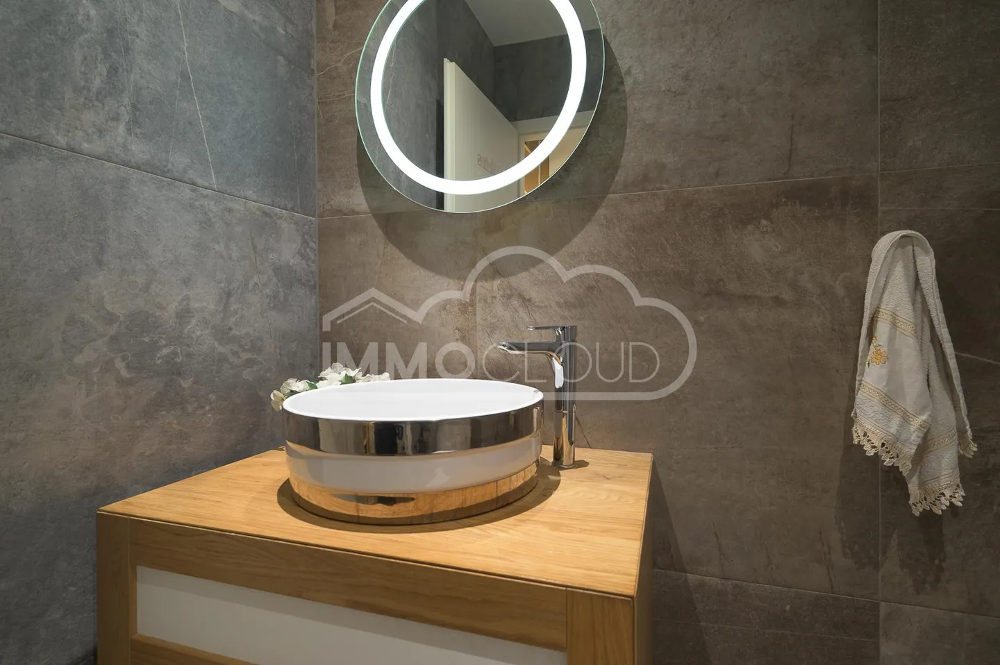 Appartement contemporain avec vue lac - Photo 10 sur 13